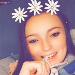 Meet your Posher, Anah